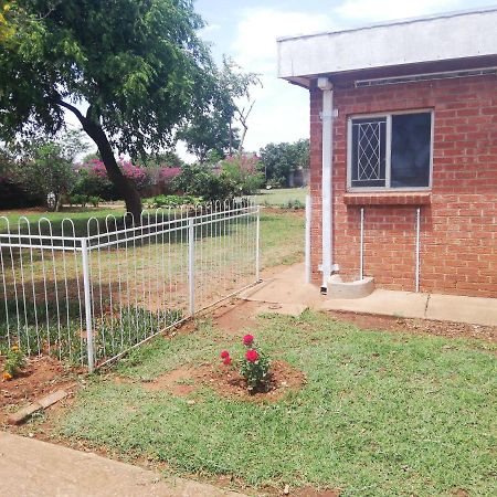 Savanna Bulawayo Dış mekan fotoğraf