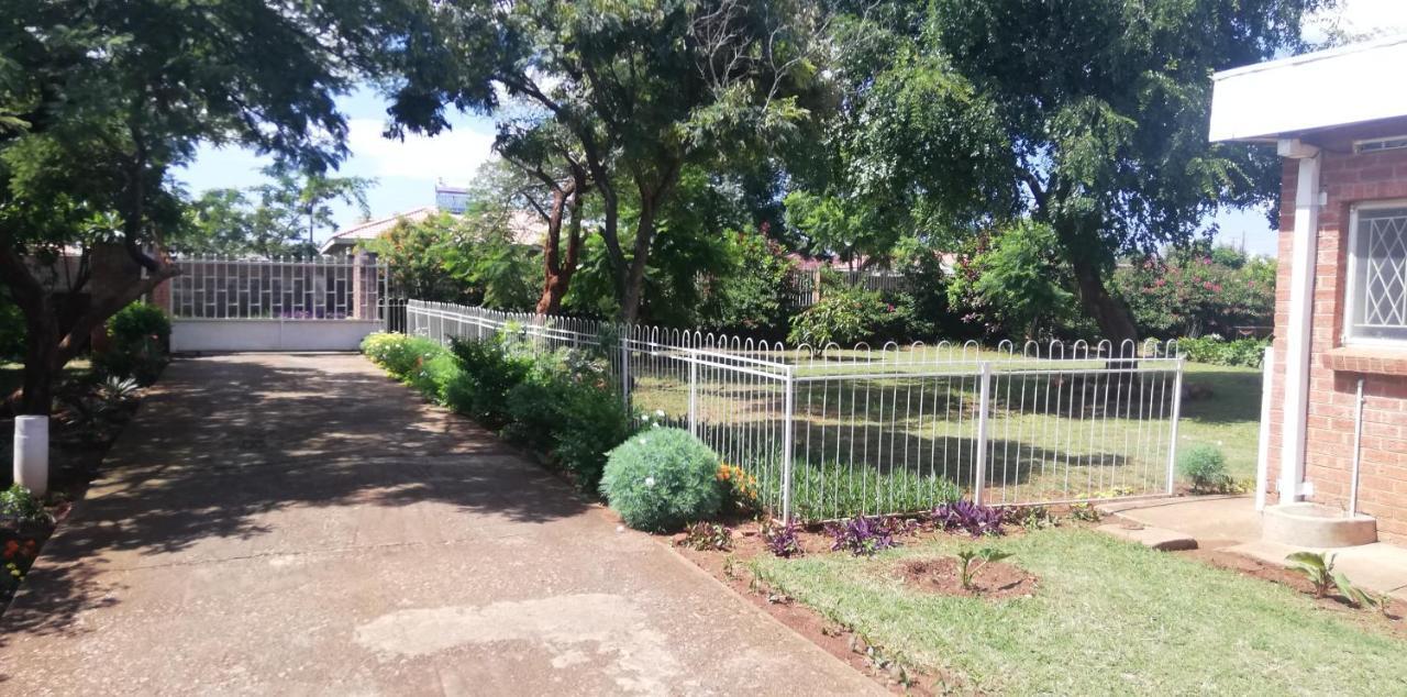Savanna Bulawayo Dış mekan fotoğraf