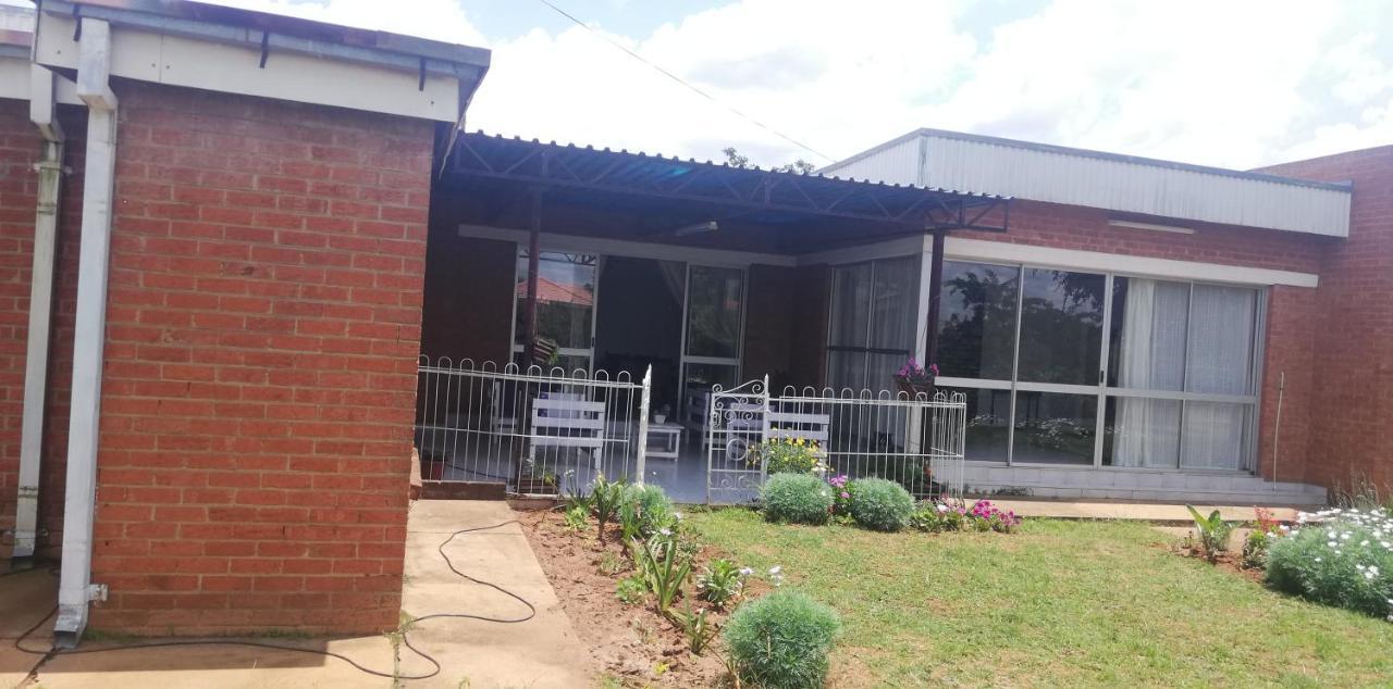 Savanna Bulawayo Dış mekan fotoğraf