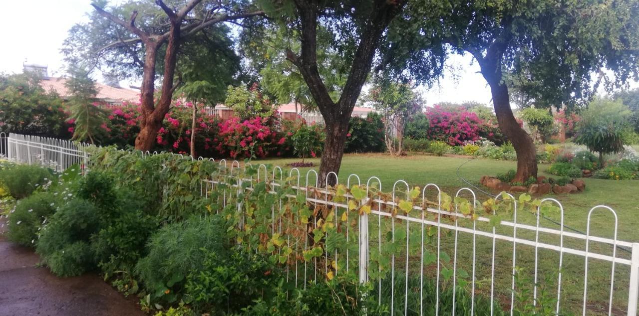 Savanna Bulawayo Dış mekan fotoğraf