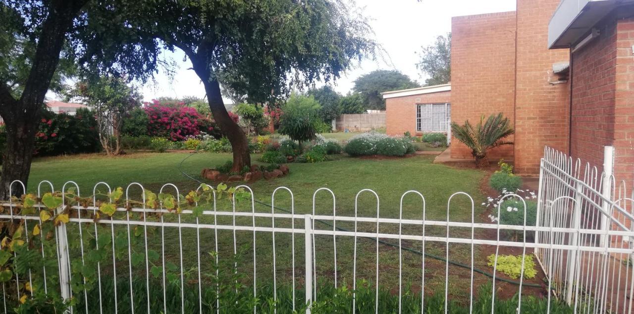 Savanna Bulawayo Dış mekan fotoğraf