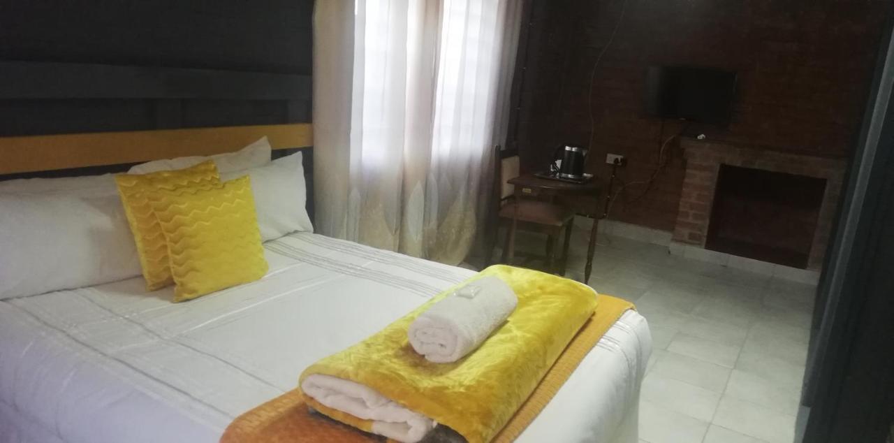 Savanna Bulawayo Dış mekan fotoğraf
